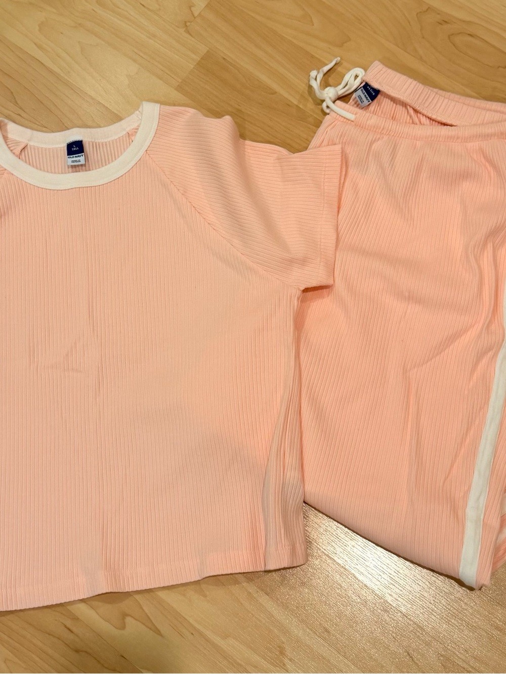 Women’s old navy pajama set